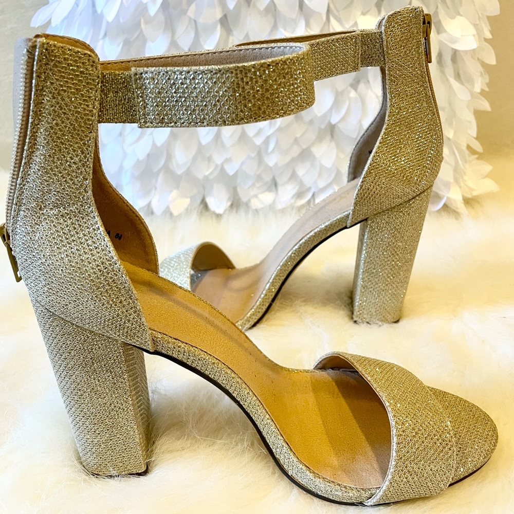 New Gold Glitter Block Heels 8.5 - Picture 4 of 4